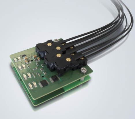 凭借har-flex®，“电气连接 - 光学传输”的原理一直延伸到设备内部的印刷电路板中